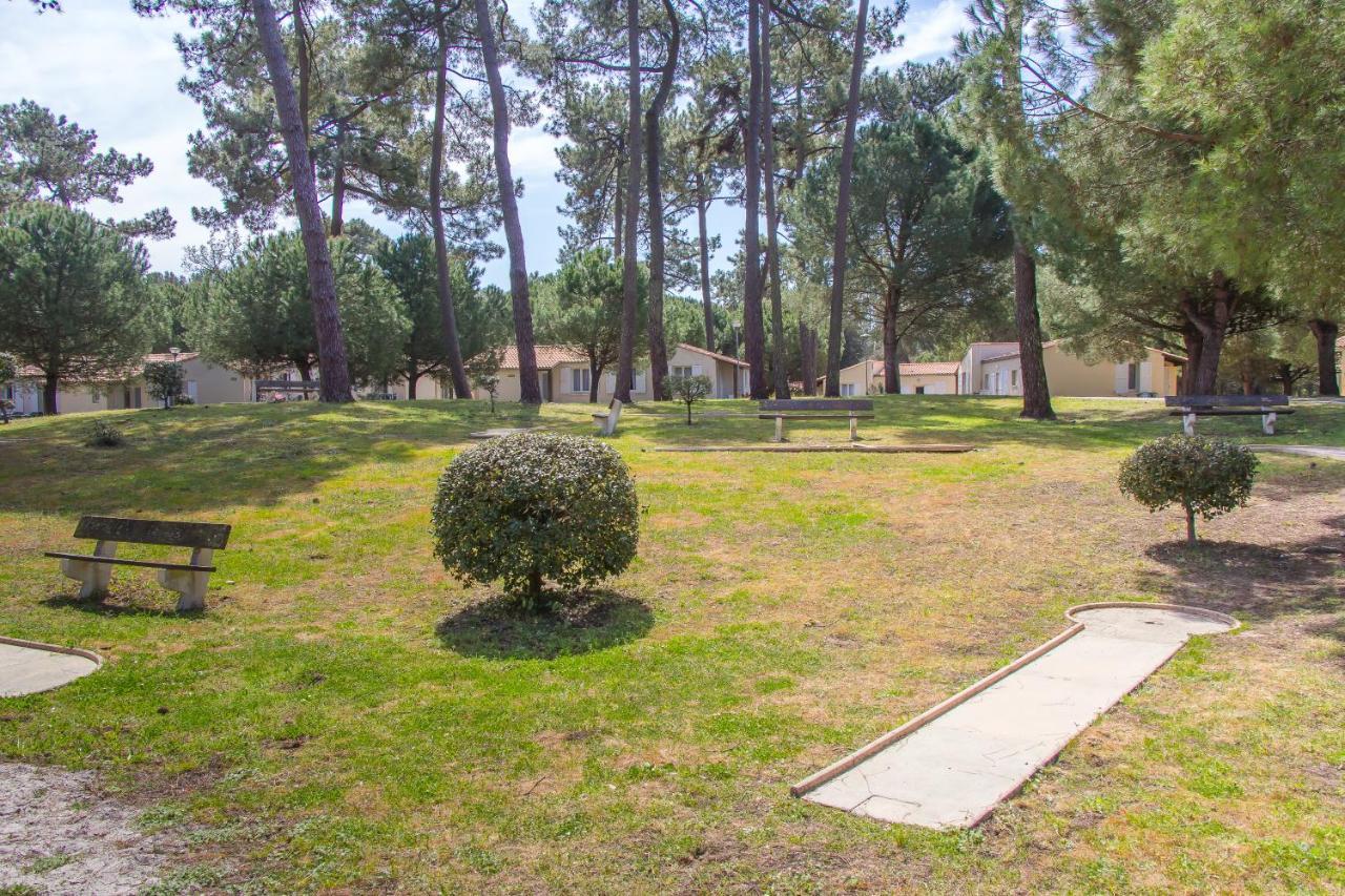 Отель Azureva Ile D'Oleron Grand-Village-Plage Экстерьер фото